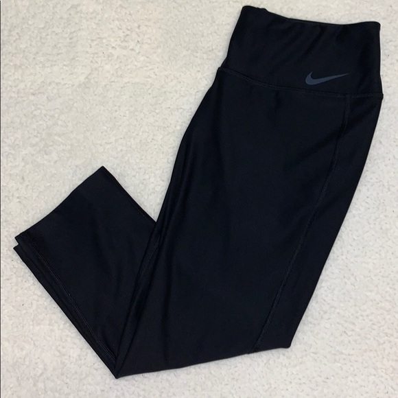 Nike Pants - Women’s Nike leggings